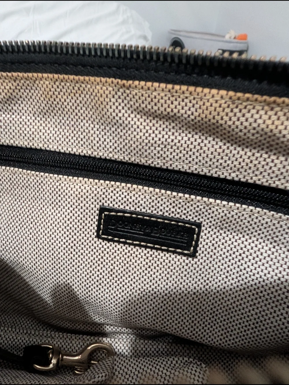 Dooney & Bourke Black and Tan Logo Shoulder Bag - Picture 5 of 9